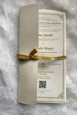 Strightcut offwhite card with bow(8x4)
